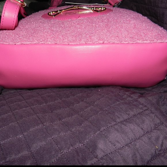 Juicy Couture  Sherpa Plush Heart to Heart Satchel Deep Pink🆕SHIPS FAST😮‍💨⚡🚚 - Picture 8 of 16